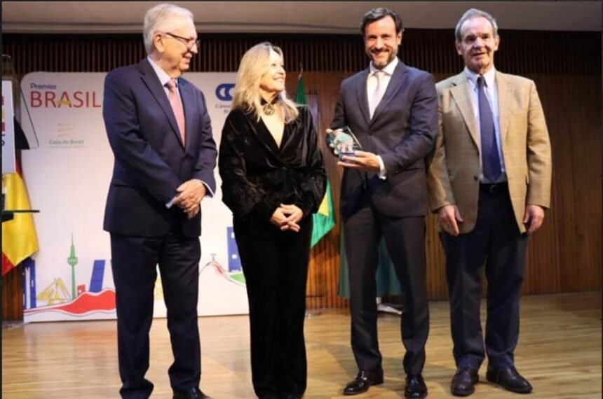 Emilio Izquierdo, CEO da Maraey, é eleito Empresário do Ano pela Câmara de Comércio Brasil-Espanha