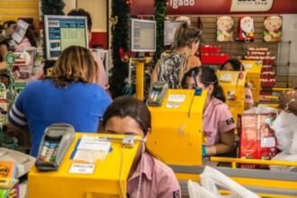 Economia do RJ acelera e empresários apostam na efetivação de temporários após festas