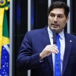 Deputado Luciano Vieira critica gestão de Itaguaí e cobra celeridade do TSE