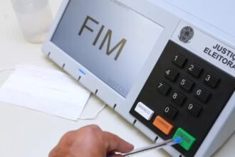 STF barra candidaturas avulsas e reafirma poder dos partidos