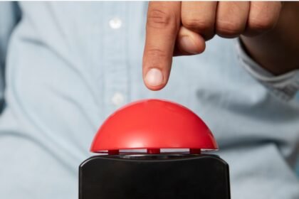 Alerj aprova implantação do ‘botão do pânico’ em unidades de saúde