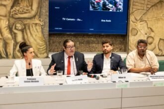 Explosão de licenças médicas expõe risco de falta de professores após medida de Eduardo Paes