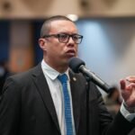 Vereador de Niterói pede transferência da Parada LGBT de Icaraí para o Caminho Niemeyer e cobra transparência nos gastos