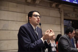 Câmara do Rio aprova 'Dia do Patriota' em homenagem a Bolsonaro