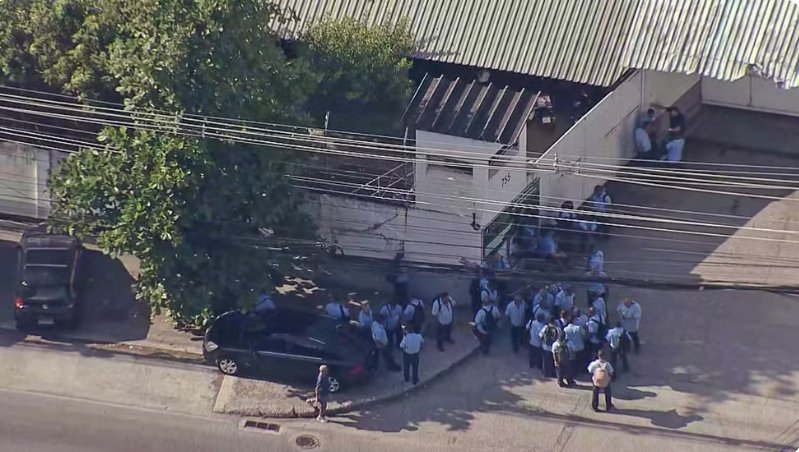 Nova greve de motoristas da Comlurb escancara crise e ameaça turismo no Rio