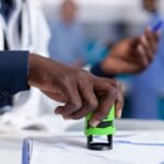 Câmara reage à enxurrada de atestados falsos mirando receituários e carimbos