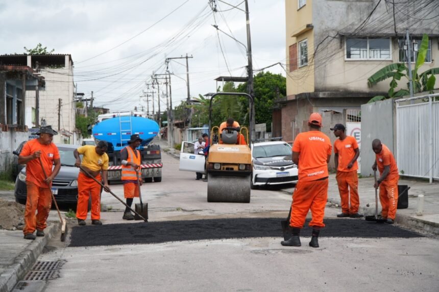 Barricada Zero: São Gonçalo recupera ruas desobstruídas com mais de 200 toneladas de asfalto