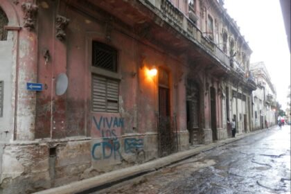 A ilha dos zumbis: Cuba sucumbe ao colapso sanitário e epidemias devastadoras