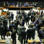 Maioria dos brasileiros ignora alinhamento entre presidente e deputados, confirma pesquisa
