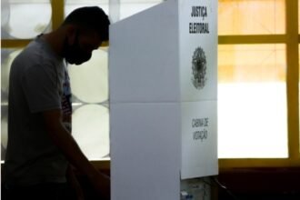 Congresso pode barrar urnas em áreas dominadas pelo crime