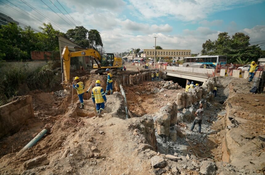 Secretaria das Cidades já executou mais de 323 km de drenagem em projetos do Governo do RJ