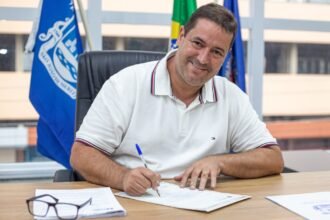 O fenômeno Léo Vieira: prefeito de São João de Meriti tem quase 80% de aprovação, aponta pesquisa