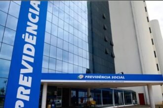 INSS aperta o cerco contra o trabalhador: mais tempo na ativa, mesma merreca no benefício