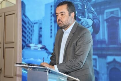 Cláudio Castro assina decreto de reestruturação da Polícia Militar