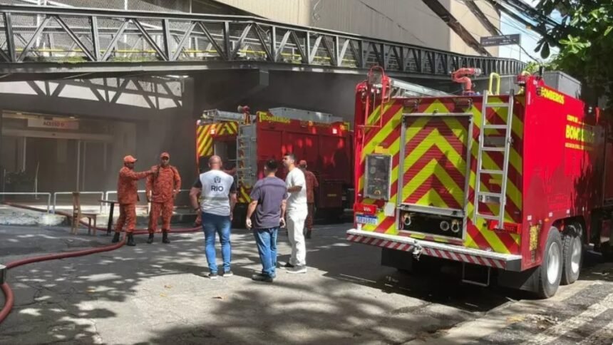 Alerj pode abrir CPI para apurar incêndio no shopping Tijuca