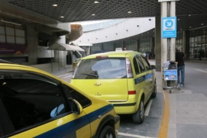 Prefeitura reajusta tabela de preços de táxis nos principais pontos de chegada ao Rio