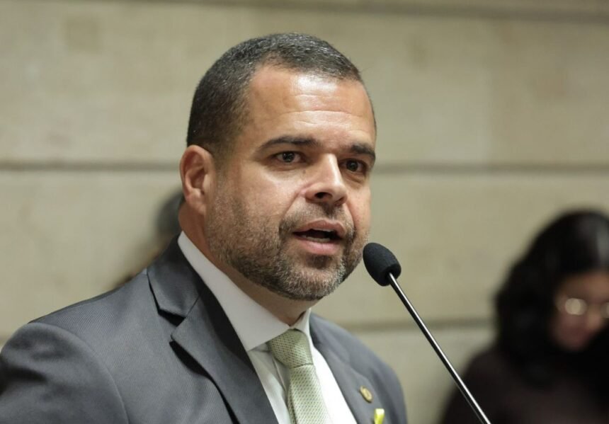 Poubel lança ofensiva contra os leitos fantasmas que assombram a saúde na cidade do Rio