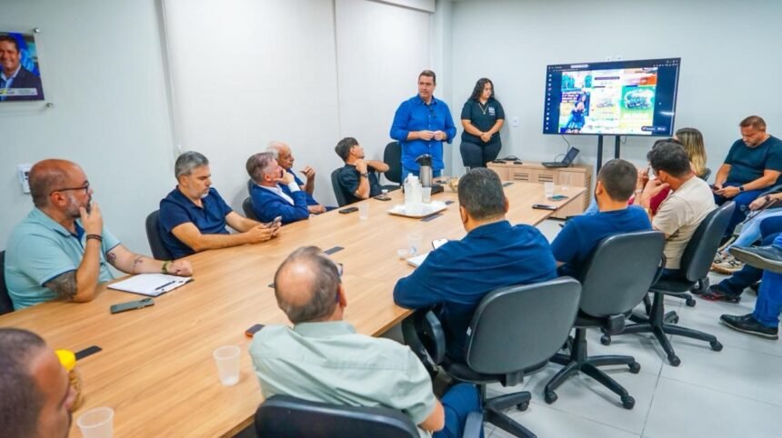 Prefeito Léo Vieira mobiliza forças para garantir Carnaval seguro e grandioso em Meriti
