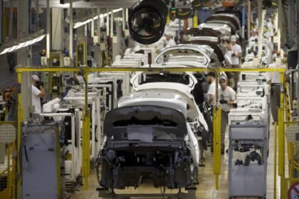 Indústria fluminense dispara e deixa média nacional para trás