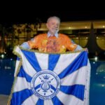 Oposição aciona Justiça e TSE para barrar desfile de Carnaval que homenageia Lula