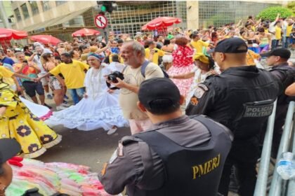 Castro intensifica esquema de segurança para o Carnaval no Rio