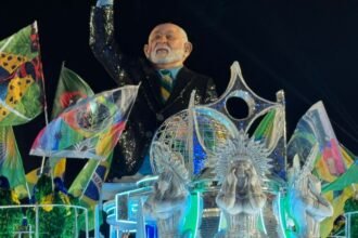 'Desastre total': Acadêmicos de Niterói joga no lixo tentativa de aproximação do PT com evangélicos