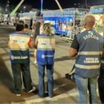 Fiscalização do Procon-RJ na Sapucaí interdita camarotes e apreende bebidas falsificadas