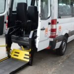 Prefeitura de Niterói deixa pacientes a pé e Douglas Gomes denuncia à Justiça que governo fabrica 'urgências' para dispensar licitações