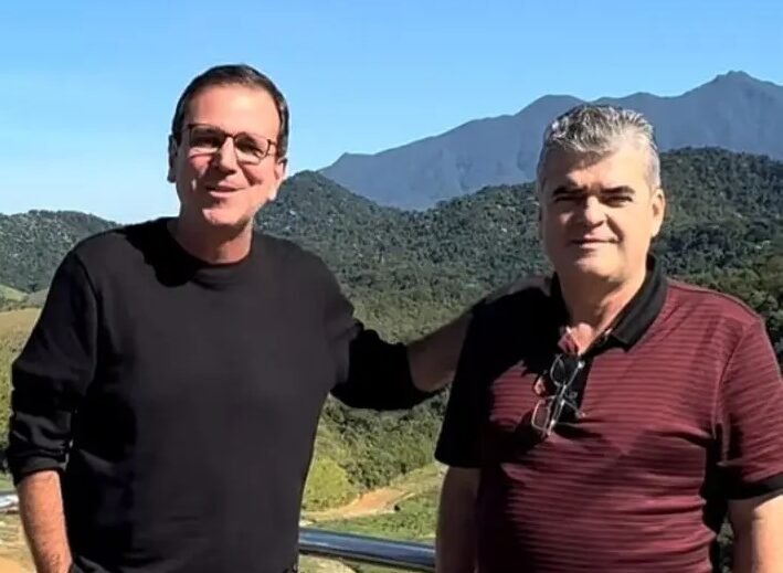 O prefeito do Rio, Eduardo Paes (PSD), e o ex-prefeito de Caxias, Washington Reis (MDB)