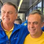 O ex-presidente Jair Bolsonaro e o secretário estadual de Ciência, Tecnologia e Inovação do Rio, Anderson Moraes