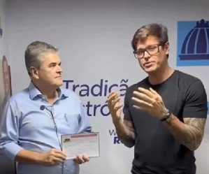 Presidente estadual do MDB no Rio, Washington Reis anunciou a filiação de Dado Dolabella nas redes sociais