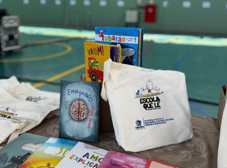 Da escola para casa: Prefeitura de Saquarema inicia entrega de cerca de 20 mil Sacolas Literárias