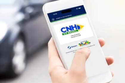 CNH pode ter restrição: motorista aprovado em carro automático não vai poder dirigir carro manual