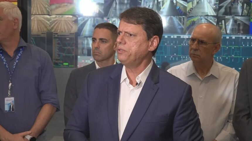 Tarcísio apoia rótulo de terrorista para PCC e CV: 'É de fato o que eles são'