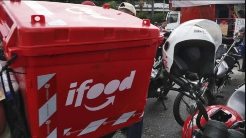 Taxa mínima nos apps defendida pelo governo federal pode reduzir renda, alerta Amobitec