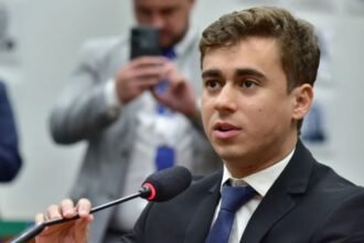 Deputados atropelam esquerda e aprovam título de cidadão do Rio para Nikolas Ferreira