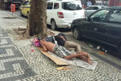 Fracasso no acolhimento: de 2 mil abordados em Copa, só 35 aceitam ir para abrigo da prefeitura