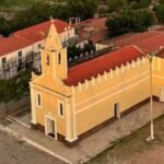 Polícia caça criminoso que transformou vilarejo no Ceará em cidade fantasma e buscou abrigo no Rio