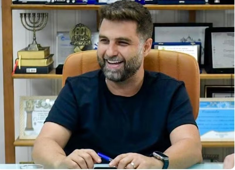 Wladimir Garotinho deixa prefeitura com 66% de aprovação e parte para disputa nacional