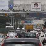 Estado do Rio amplia feriadão com ponto facultativo e prevê movimento intenso nas estradas