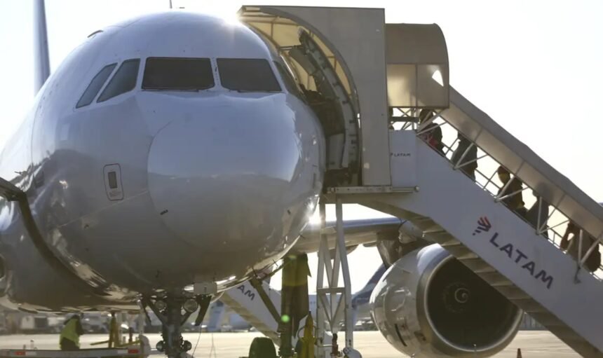 O fim da caixa-preta: Congresso aprova urgência para derrubar sigilo dos gastos de autoridades