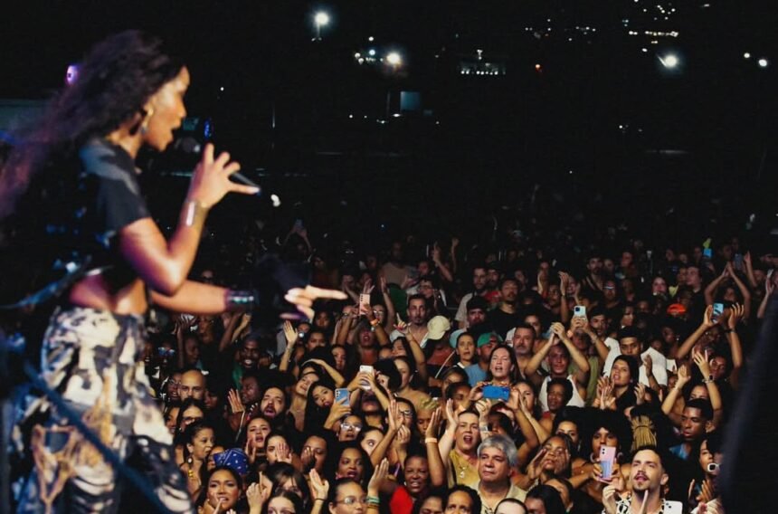 Show de Iza em Niterói custou R$ 400 mil à prefeitura local