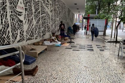 População em situação de rua explode na cidade do Rio e escancara falta de políticas do governo Paes