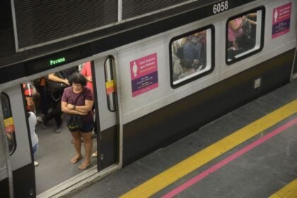 Lei que determina vagões femininos no trem e metrô 24 horas por dia começa a valer no Estado do Rio
