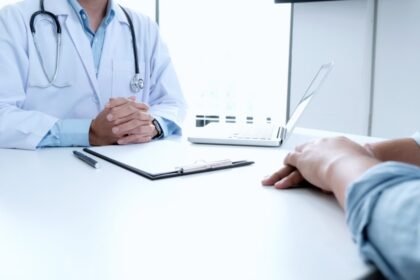 Pacientes terão direito a aviso sobre atrasos em consultas médicas