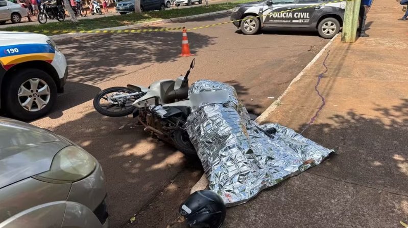 Filho que viu mãe ser morta é suspeito de matar assassino 10 anos depois; veja o vídeo