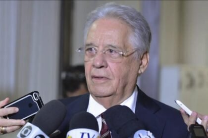 Justiça decreta interdição de FHC e nomeia filho como curador provisório