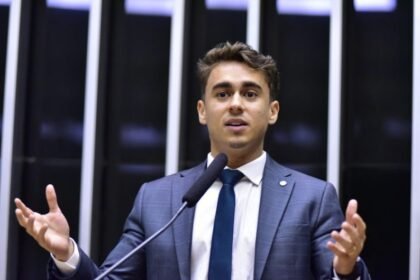 Nikolas Ferreira propõe compensação às empresas pelo fim da escala 6x1