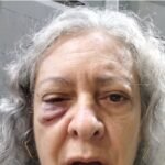 Idosa agredida por cantar louvor cobra deis mais duras e dispara: 'Não dá em nada'