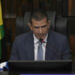 Na primeira sessão sob seu comando, Ruas prega pacificação e atua para destravar emendas na Alerj